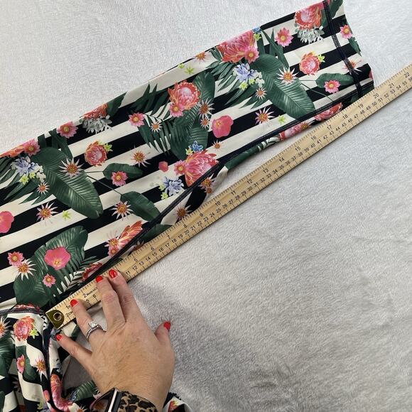 Lululemon Athletica 8 Wunder Under Crop Full-On Luxtreme Palm Play Floral Stripe - Picture 14 of 15